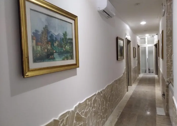 Barone House Pensión 4*
