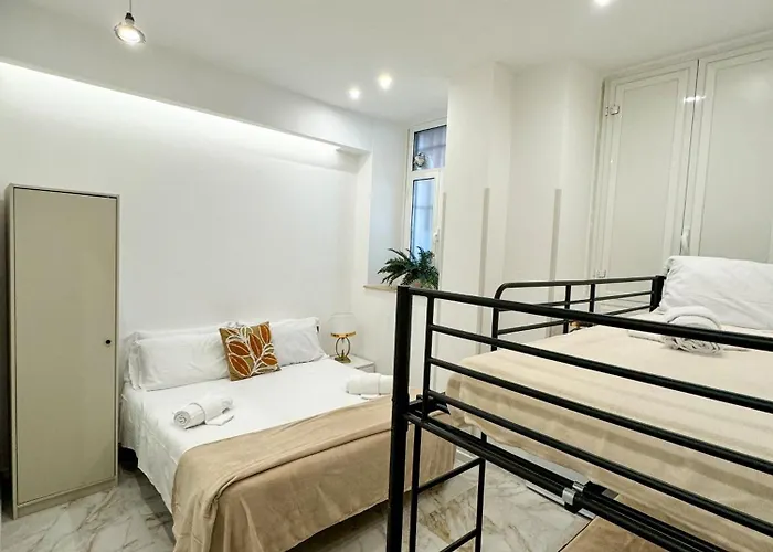 Barone House Pensión 4*
